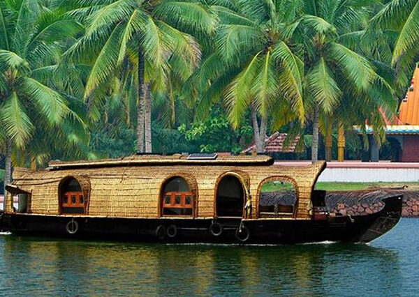 Kerala Houseboat Tour – 5 Days 4 Nights