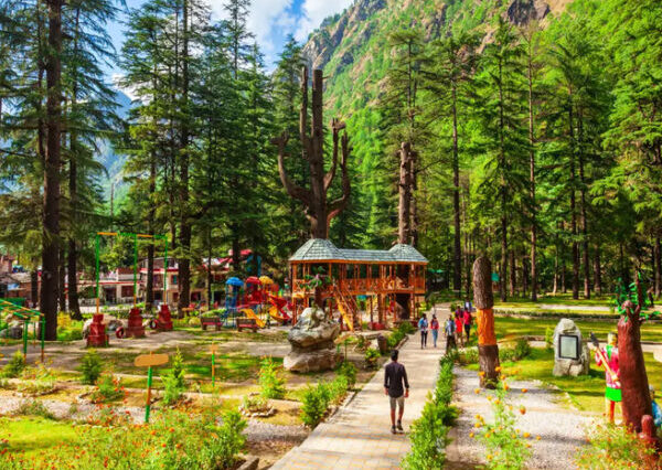 The Taj and The Himalayas - 5 Nights  6 Days